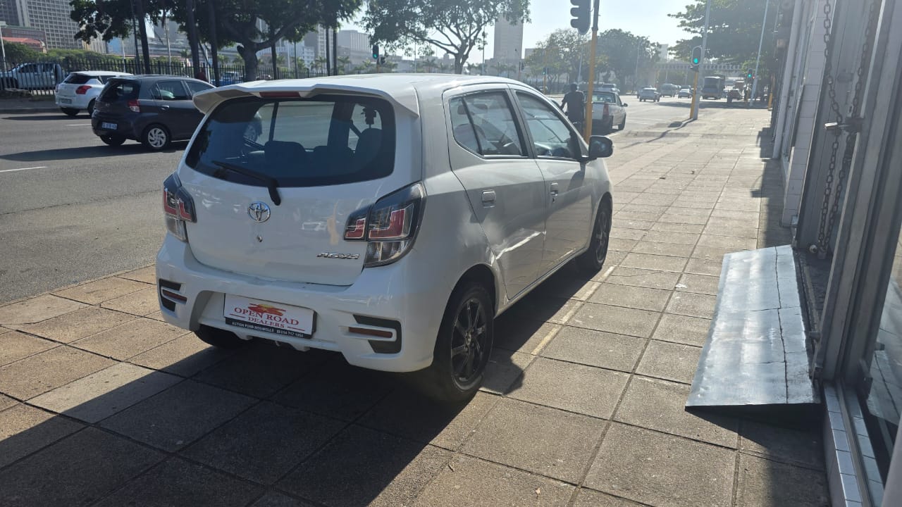 
								2022 Toyota Agya 1.0 full									