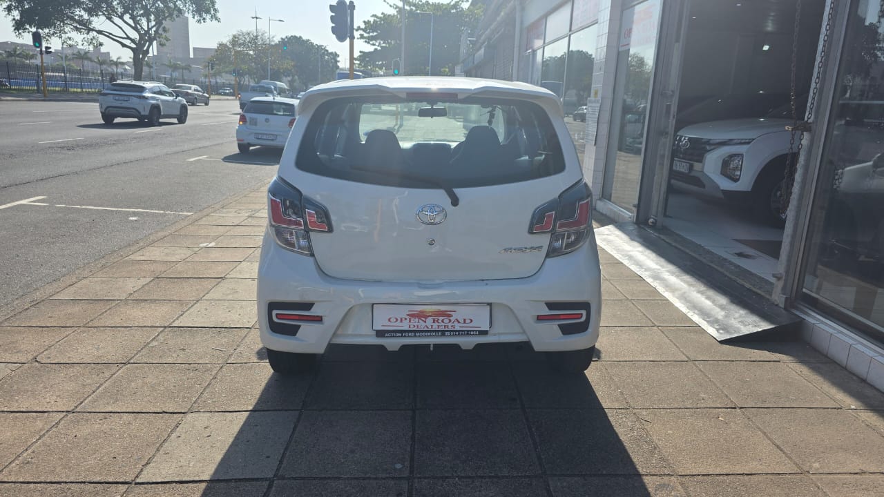 
								2022 Toyota Agya 1.0 full									