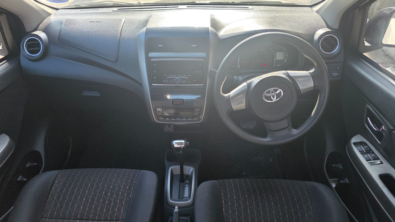 
								2022 Toyota Agya 1.0 full									