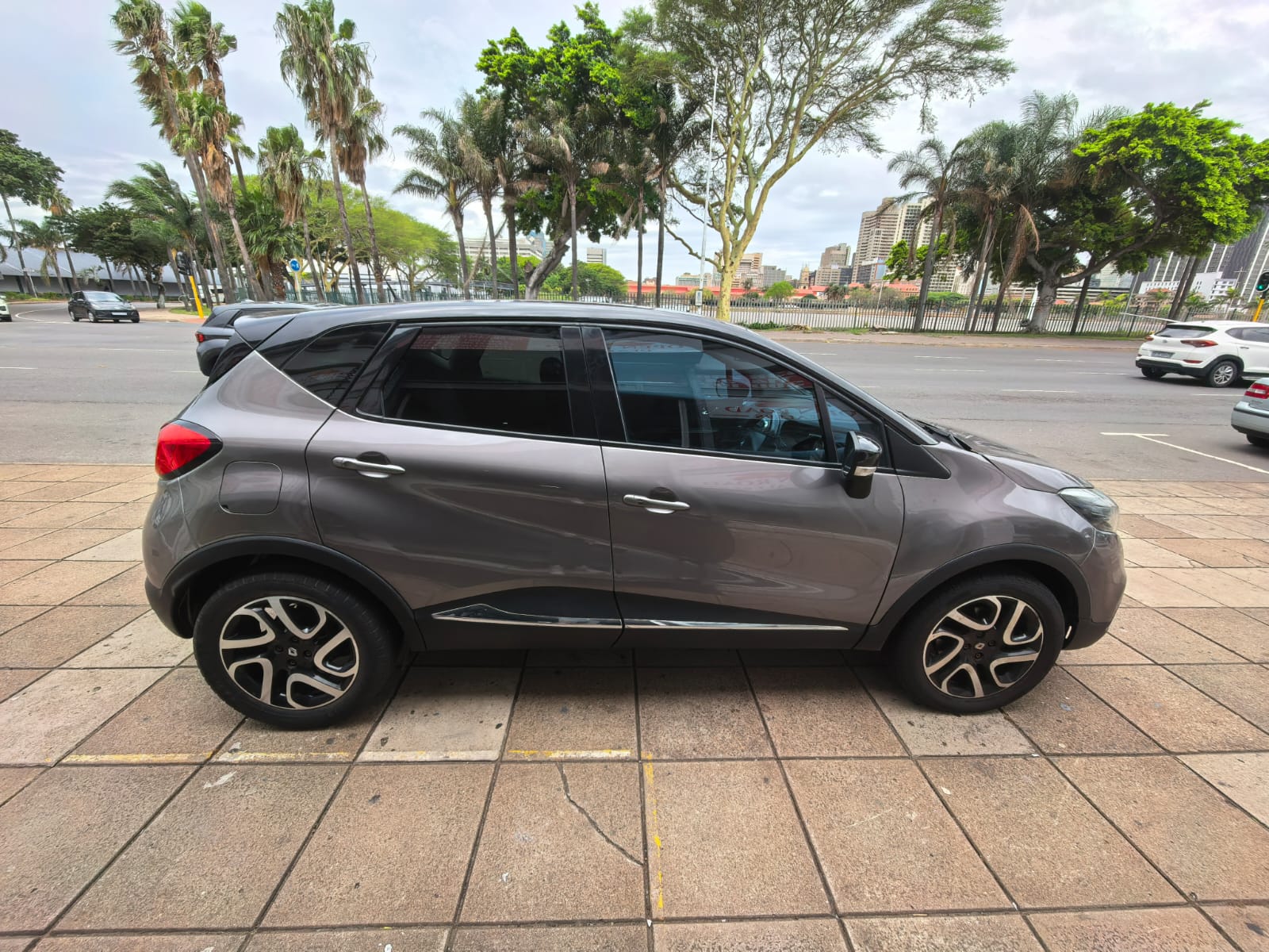 
								2017 Renault Captur 1.5 dCi Dynamique full									