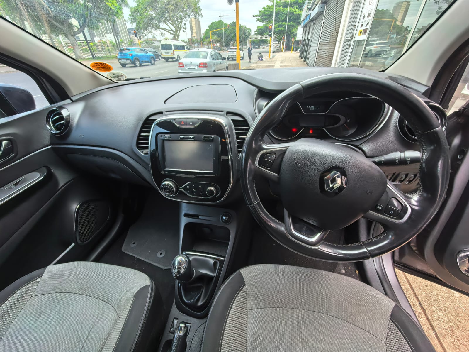 
								2017 Renault Captur 1.5 dCi Dynamique full									