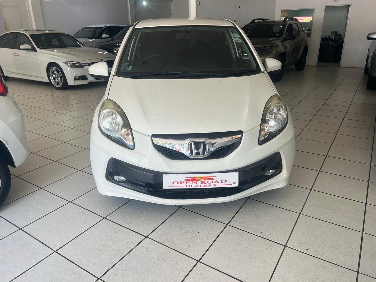 
								2015 Honda Brio 1.2 Comfort full									