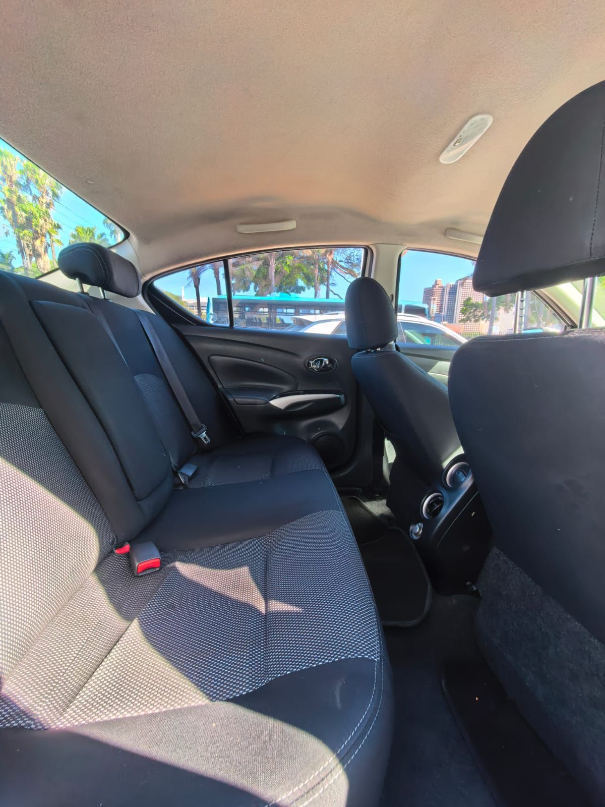 
								2021 Nissan Almera 1.5i full									