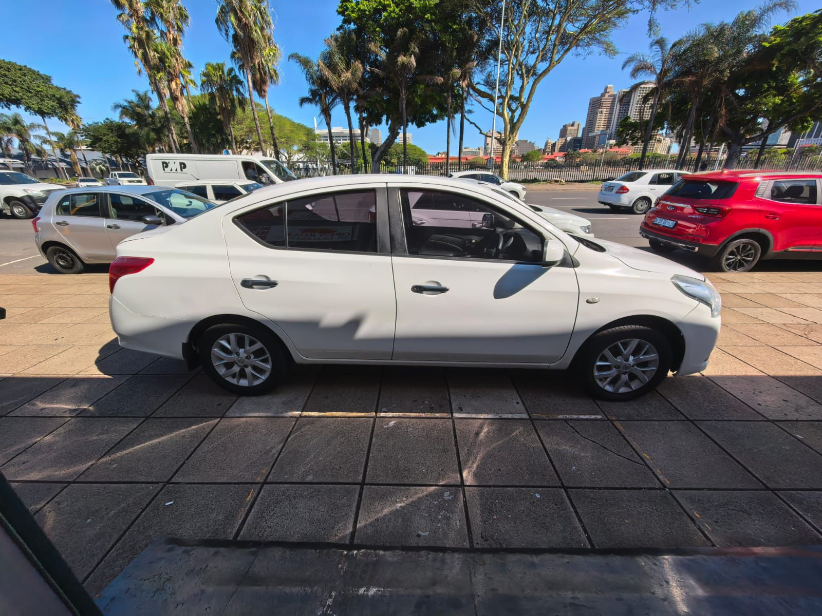 
								2021 Nissan Almera 1.5i full									