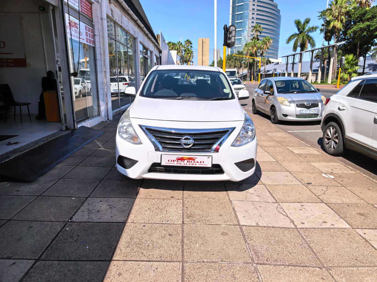 
								2021 Nissan Almera 1.5i full									