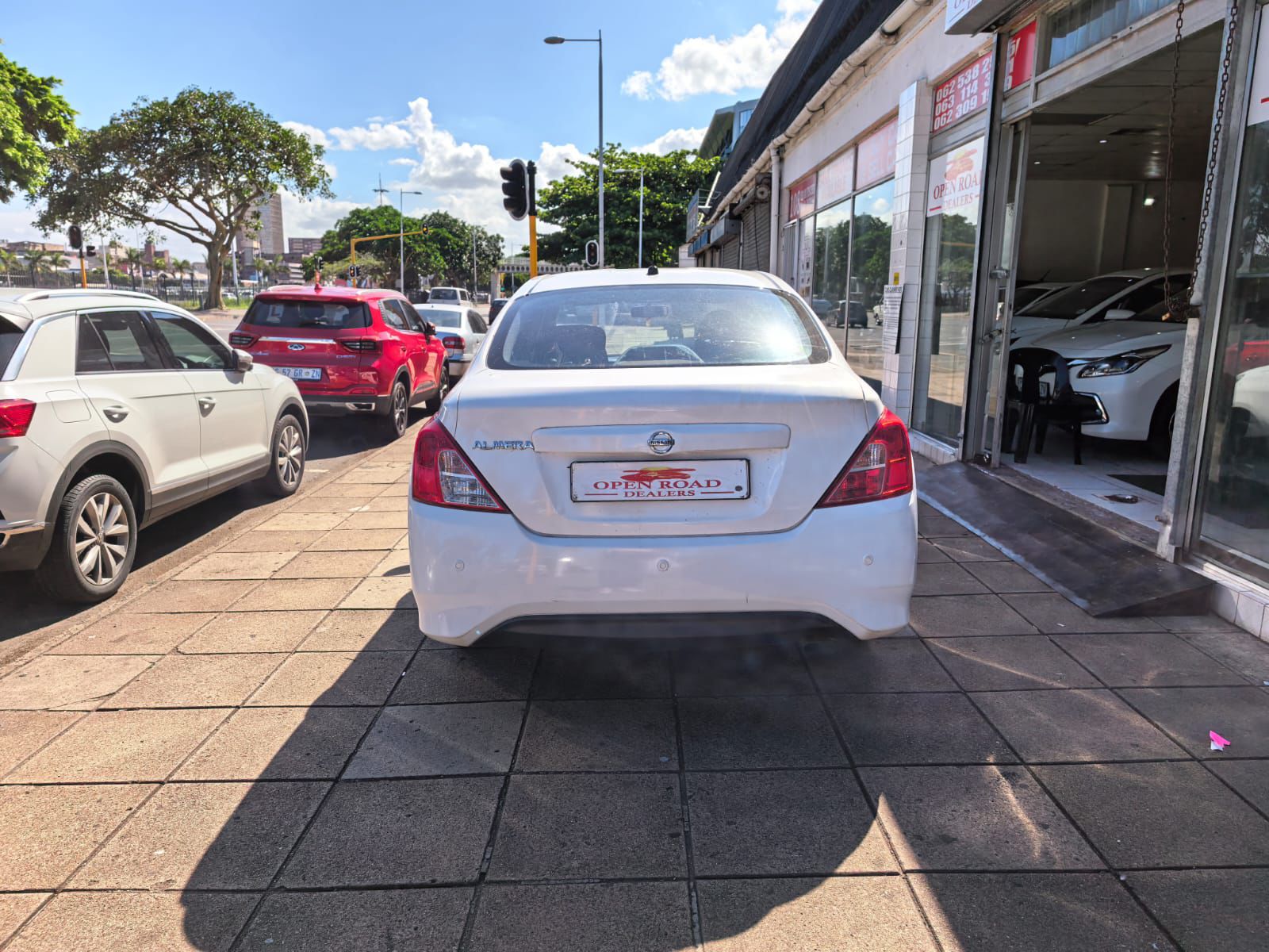
								2021 Nissan Almera 1.5i full									