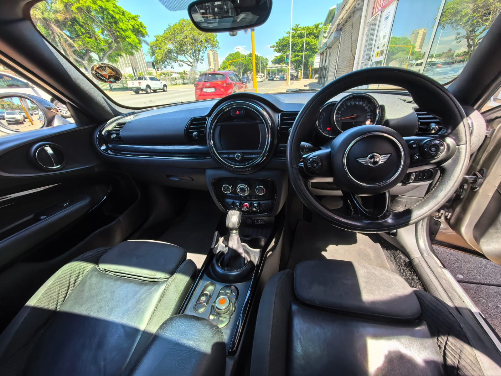 
								2019 Mini Cooper Clubman 1.5 full									