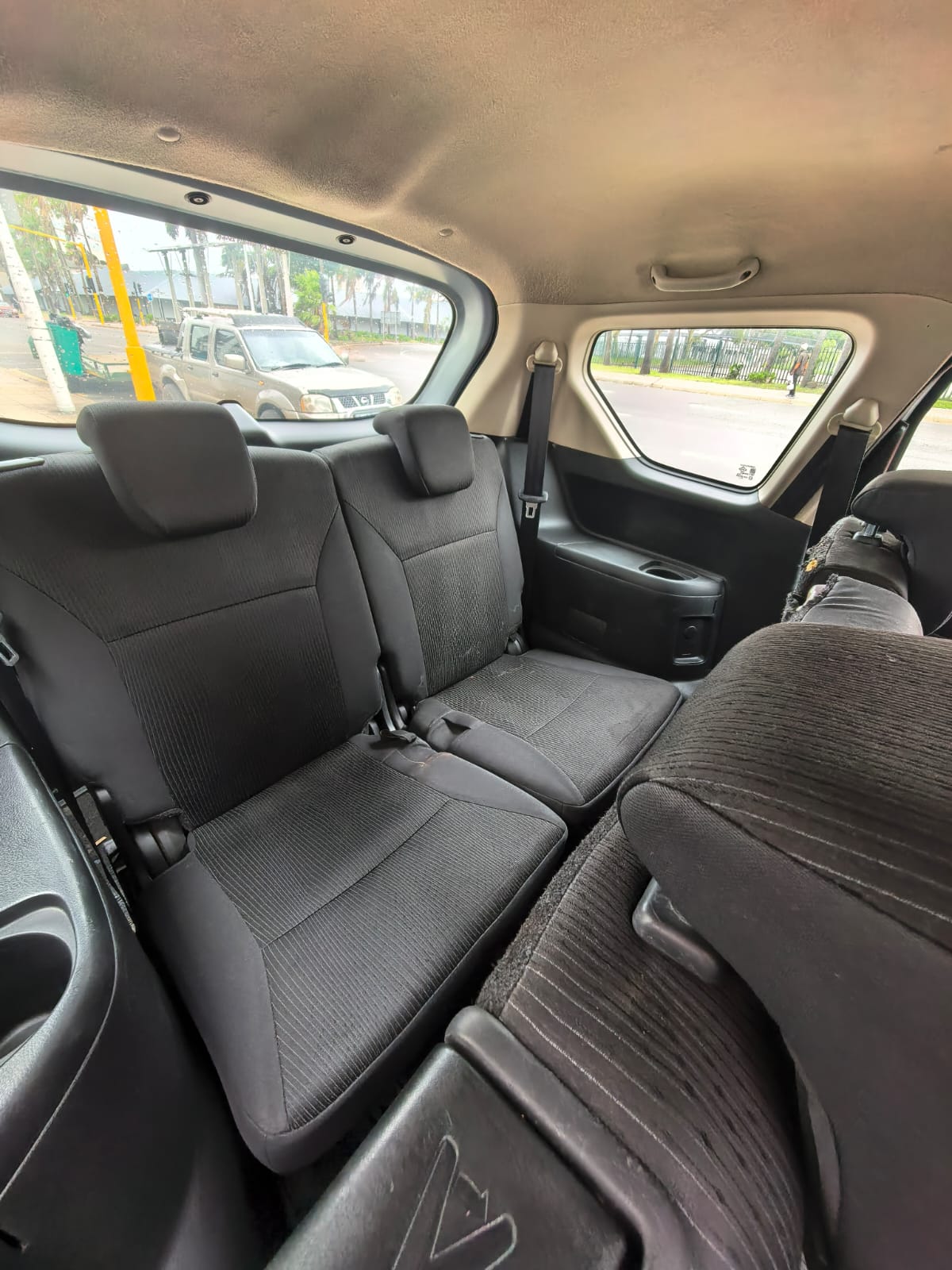 
								2023 Suzuki Ertiga 1.5 GL full									