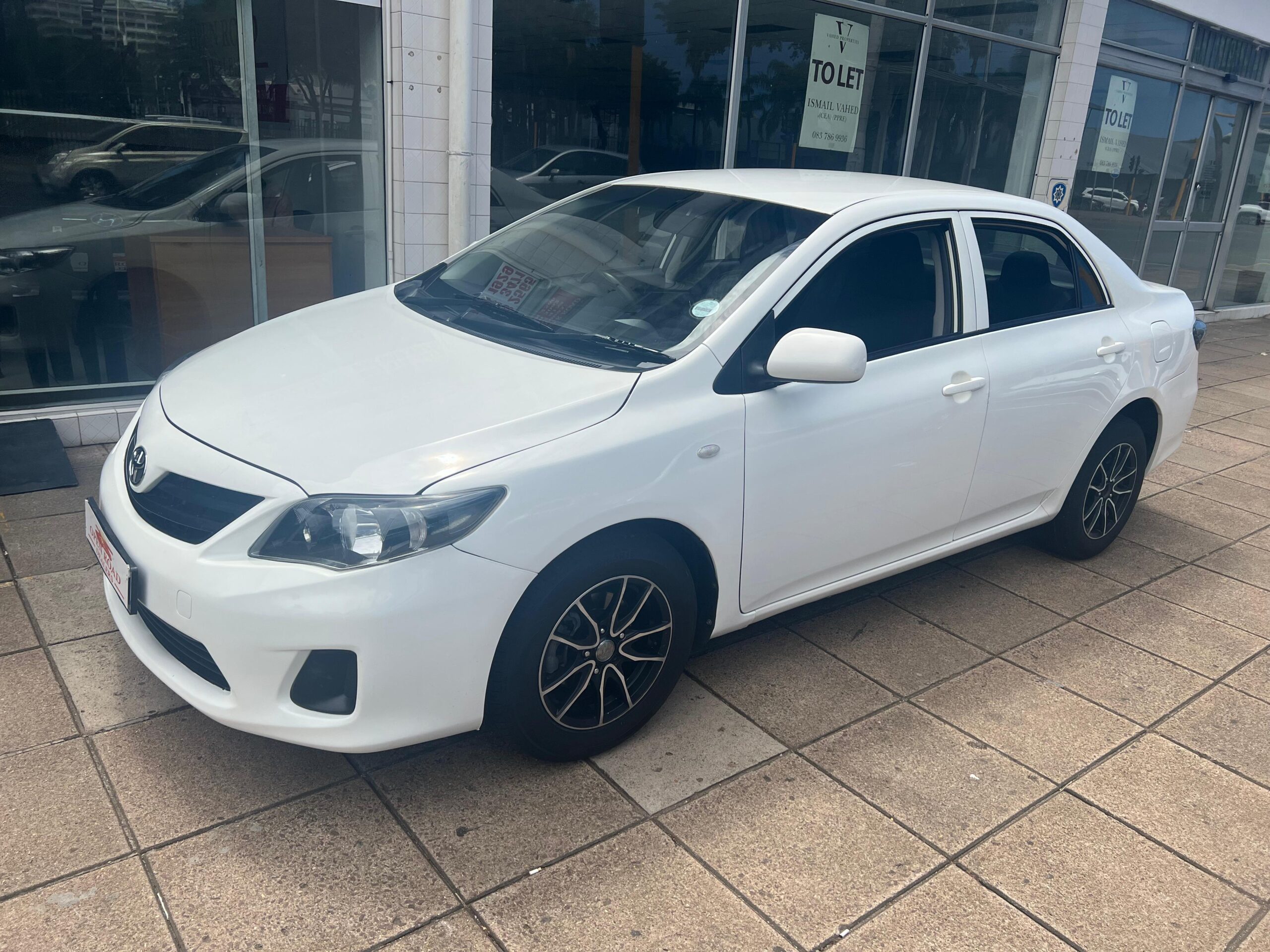 
								2019 Toyota Corola 1.6 Quest full									