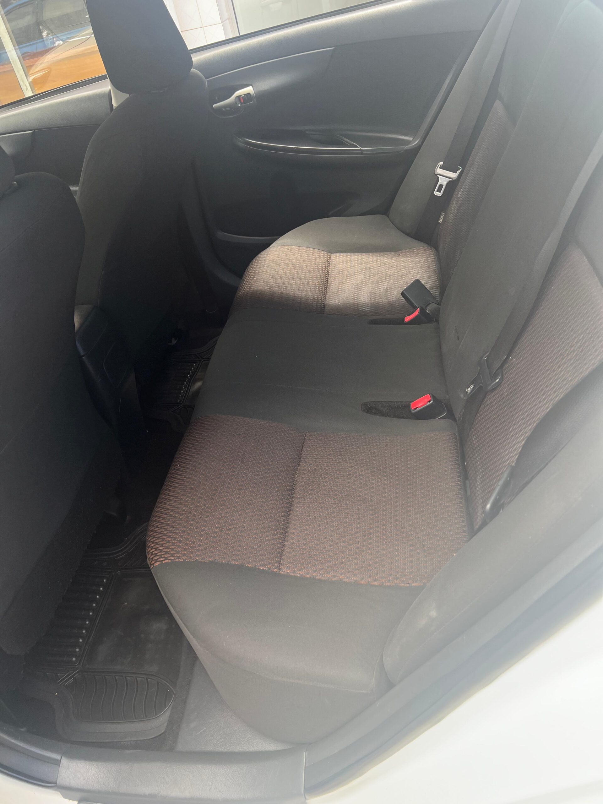 
								2019 Toyota Corola 1.6 Quest full									