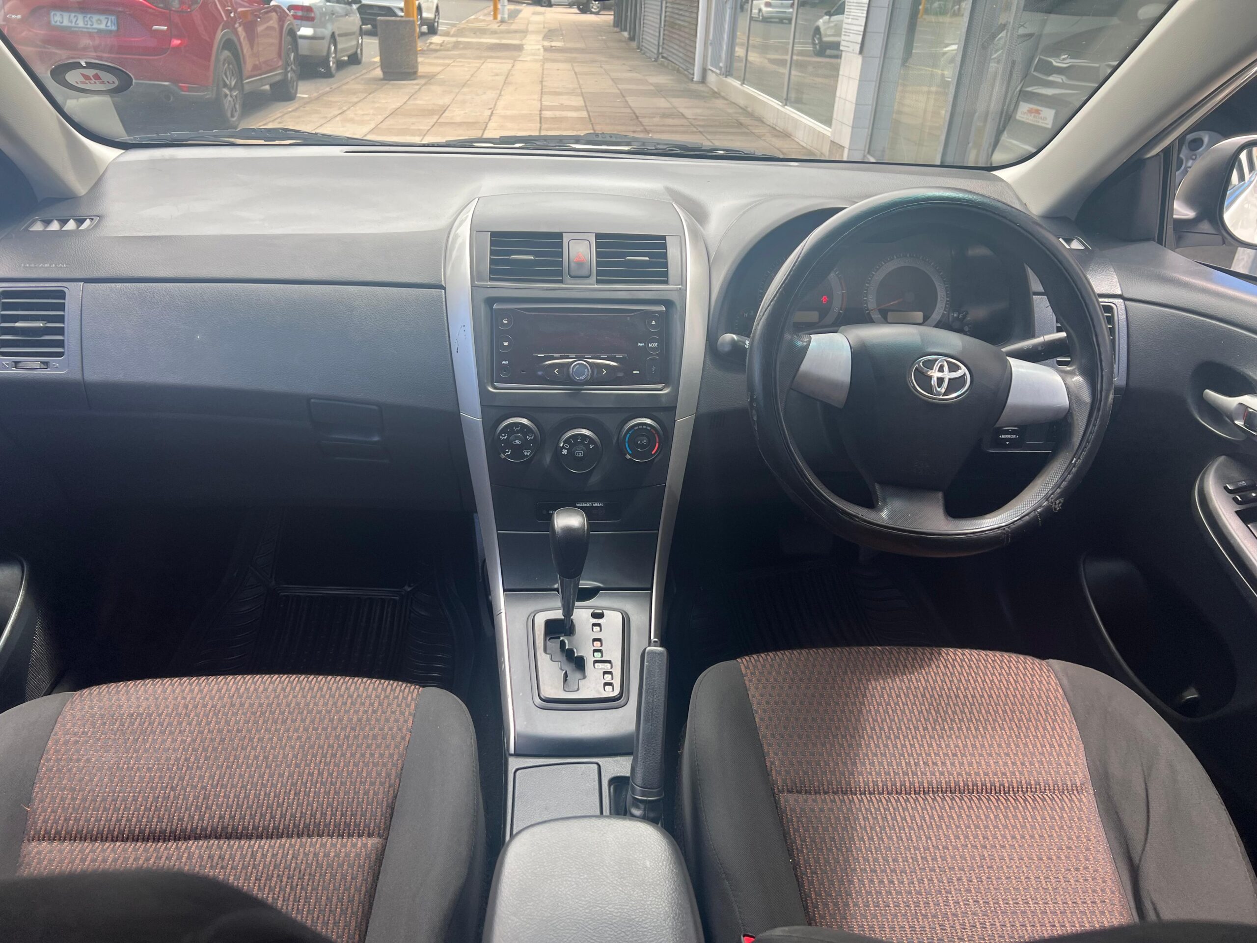 
								2019 Toyota Corola 1.6 Quest full									