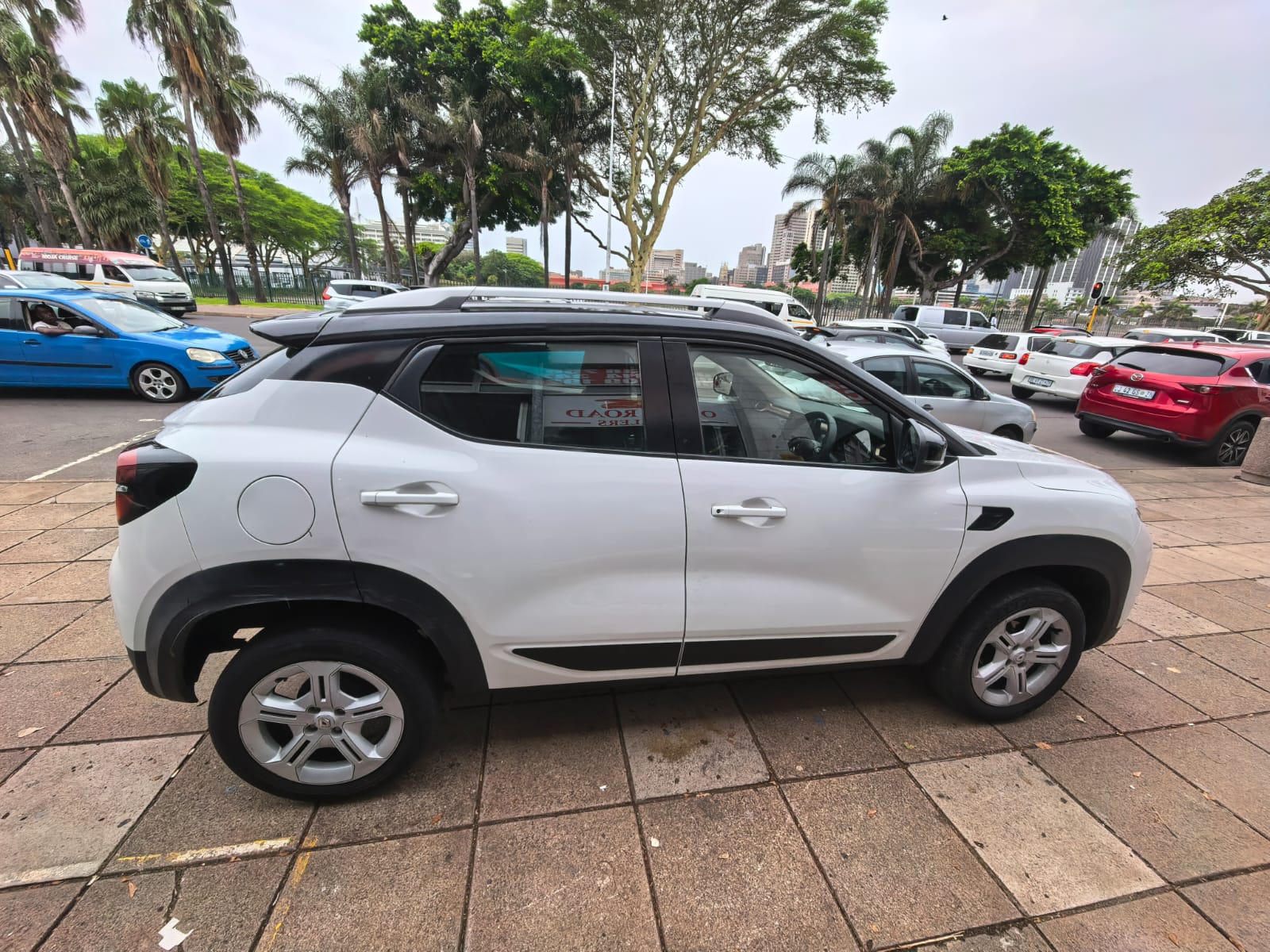 
								2023 Renault Kiger 1.0 Energy Zen Auto full									