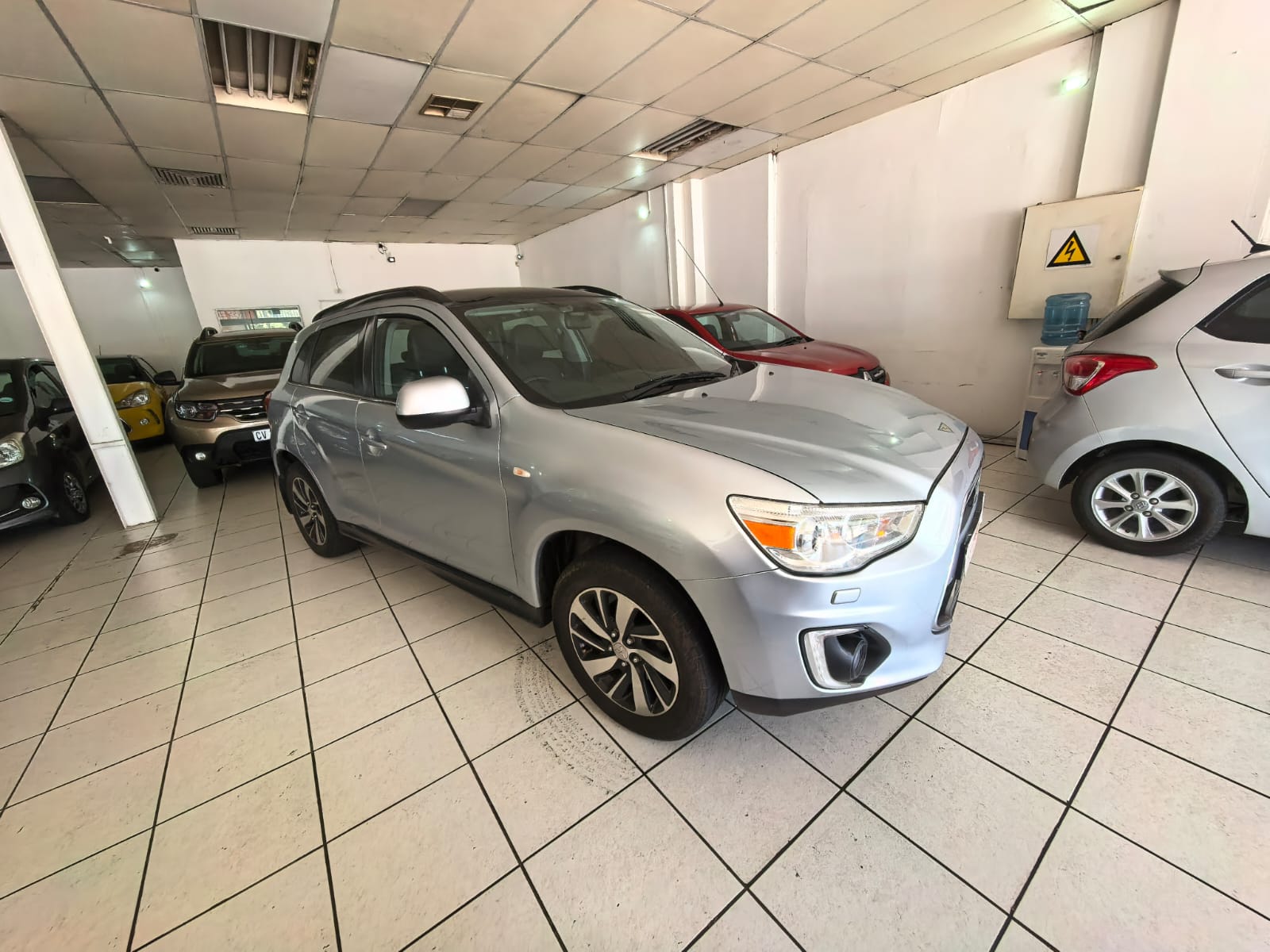 
								2015 Mitsubishi ASX 2.0 GL full									